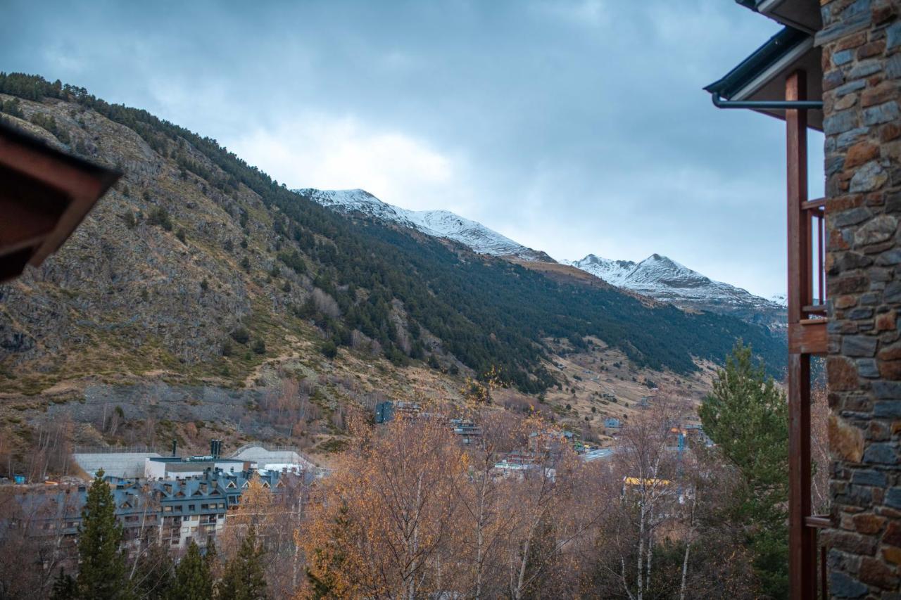 Naturaleza En Soldeu - Disfruta En Familia De Terraza Con Vistas - Parking Gratis Canillo Esterno foto
