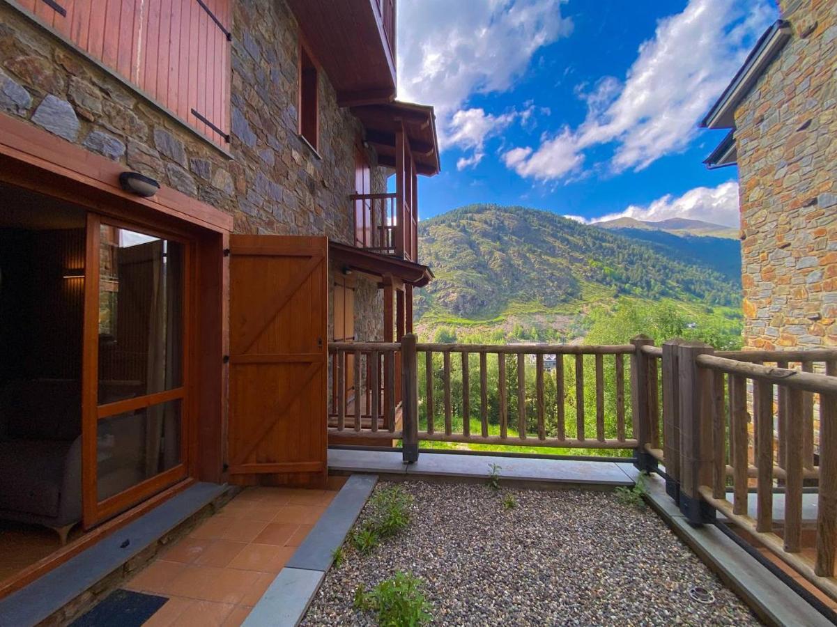 Naturaleza En Soldeu - Disfruta En Familia De Terraza Con Vistas - Parking Gratis Canillo Esterno foto