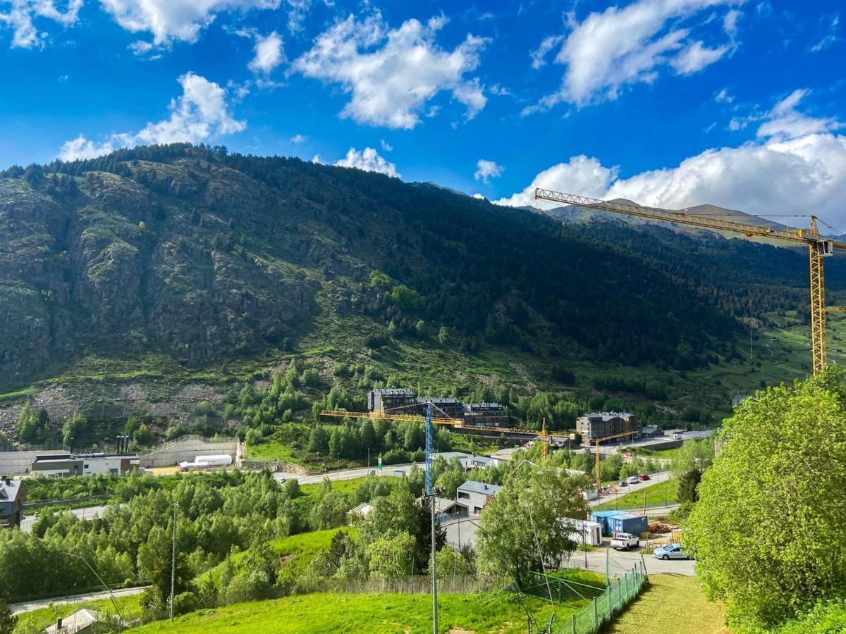 Naturaleza En Soldeu - Disfruta En Familia De Terraza Con Vistas - Parking Gratis Canillo Esterno foto